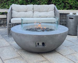 Záhradné ohnisko okrúhle na záhradu či terasu - plynové betónové FÉNIX 106x40cm šedý
